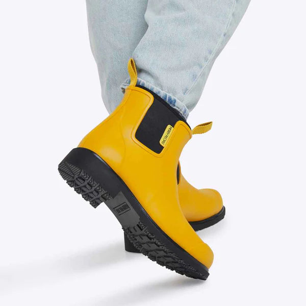 Merry People Bobbi Boots Mustard Yellow & Black