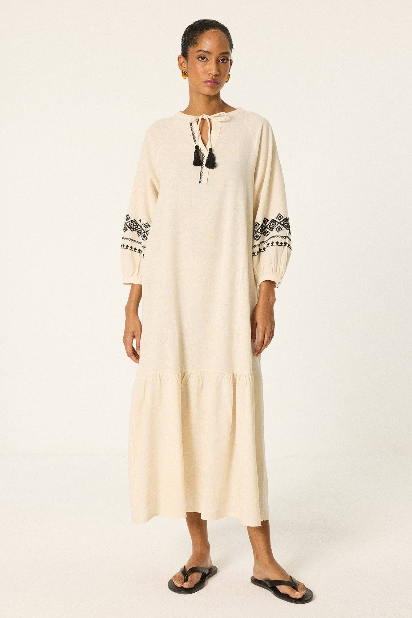 Bohemian Embroidered Tassel Maxi Dress – Relaxed Fit.