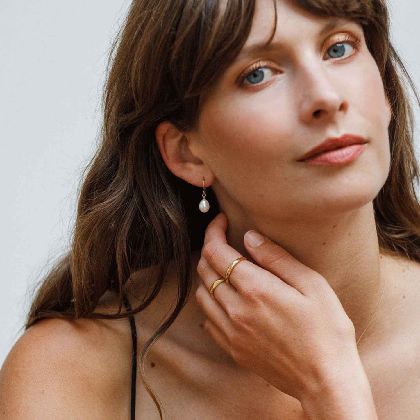 Pearl Isla Drop Earrings