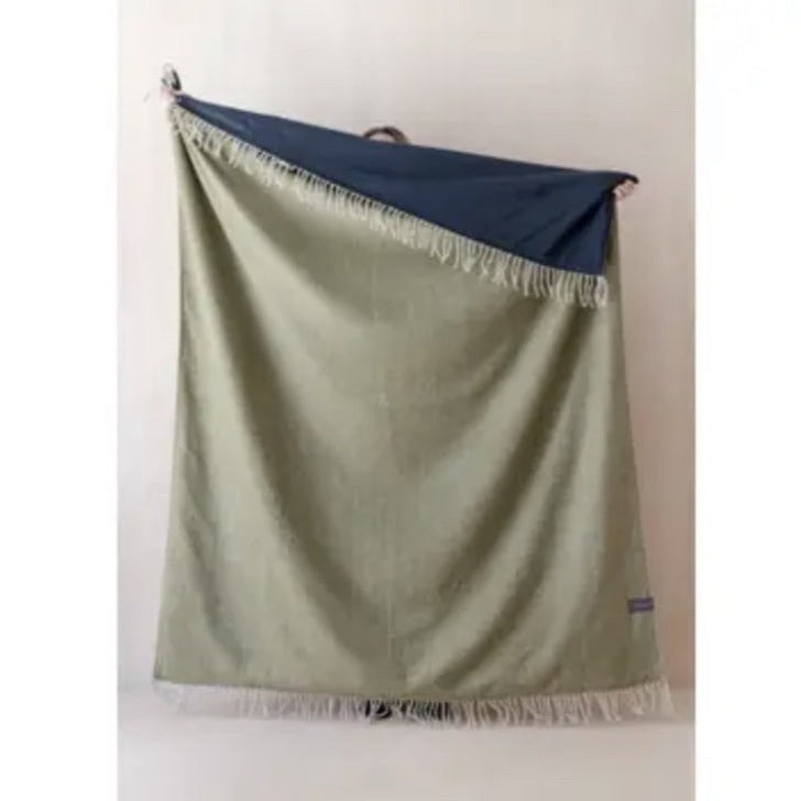 Picnic Blanket Recycled Wool Olive Green