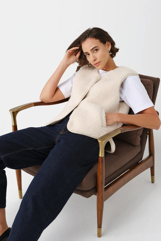Ecru Gilet