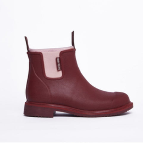 Merry People Bobbi Boot Beetroot & Light Pink